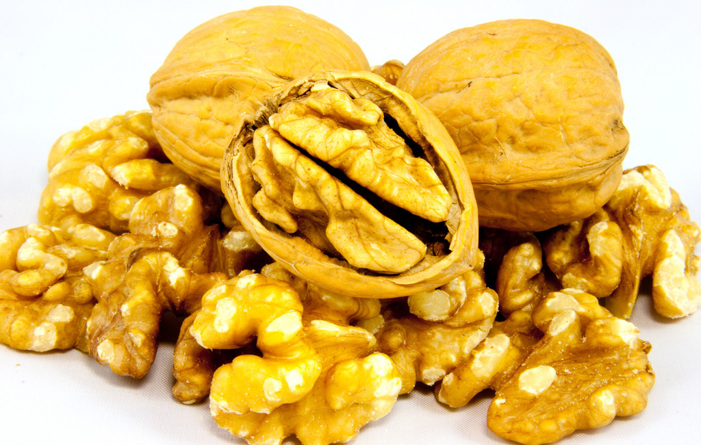 一整套核桃榨油機生產(chǎn)線